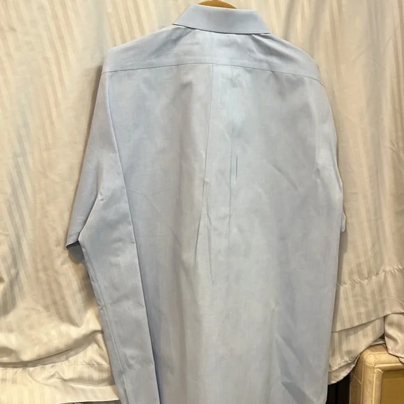 Brooks Brothers Dress Shirt. 17 34/35. Very nice - Picture 4 of 8